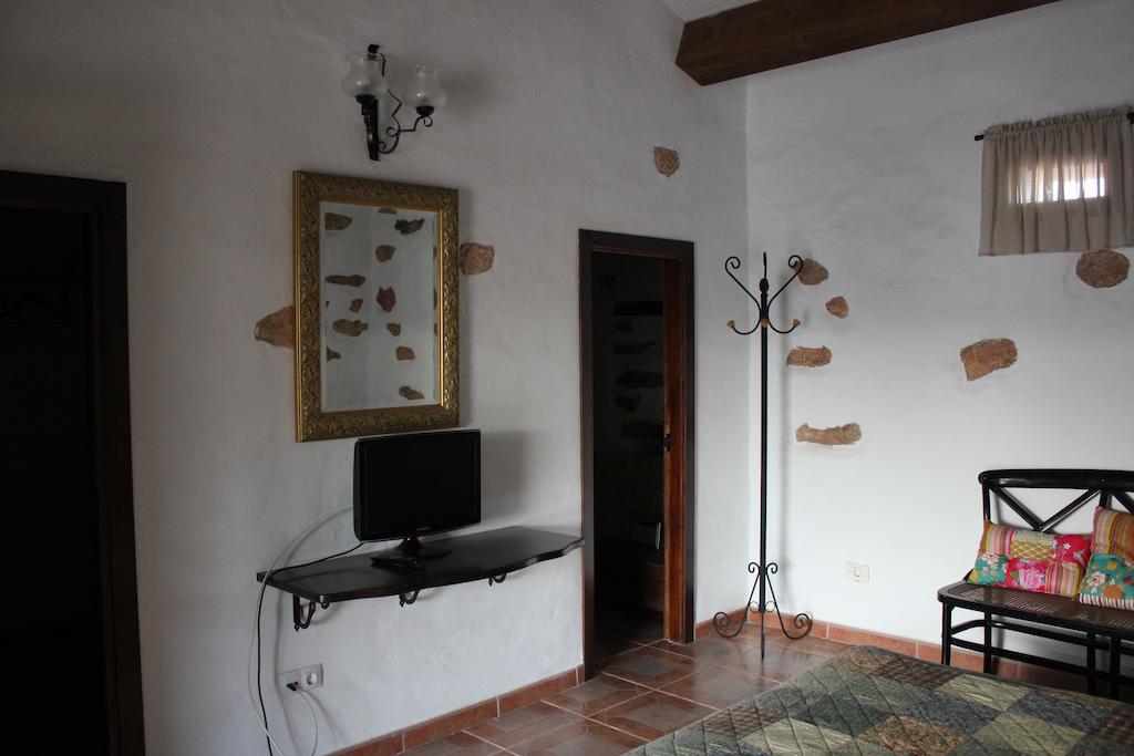 Casa Abuelo Rafael Guest House Llanos de la Concepcion Room photo